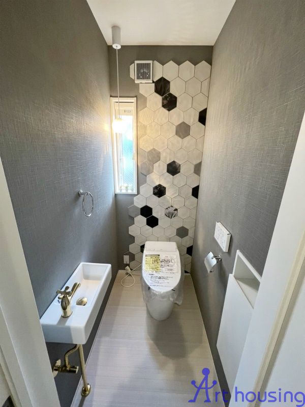 トイレ - 手洗い場付（1階部分）