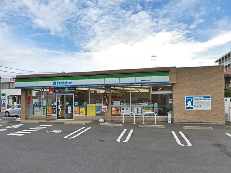 【コンビニエンスストア】ファミリーマート　相模原横山台店まで17ｍ