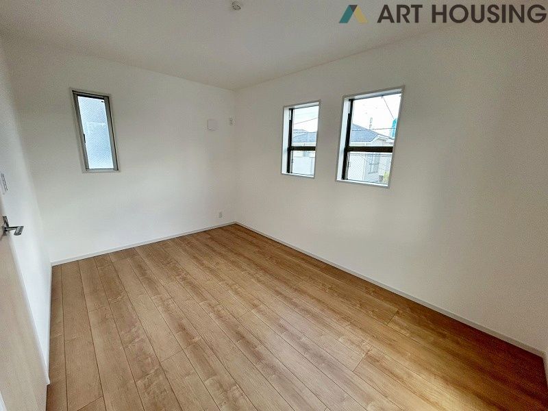 個人の部屋や寝室として使える洋室です