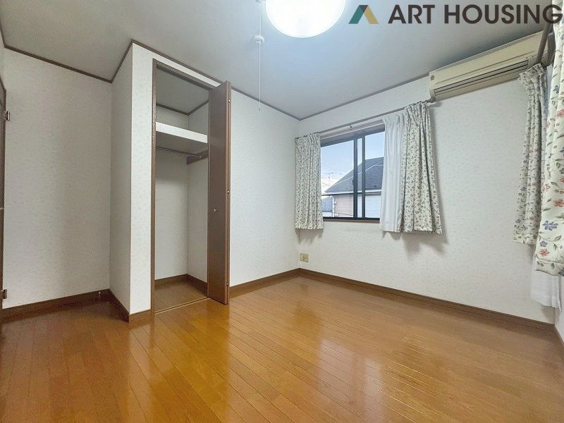 子供部屋 - 子供部屋としても使い勝手の良いお部屋です