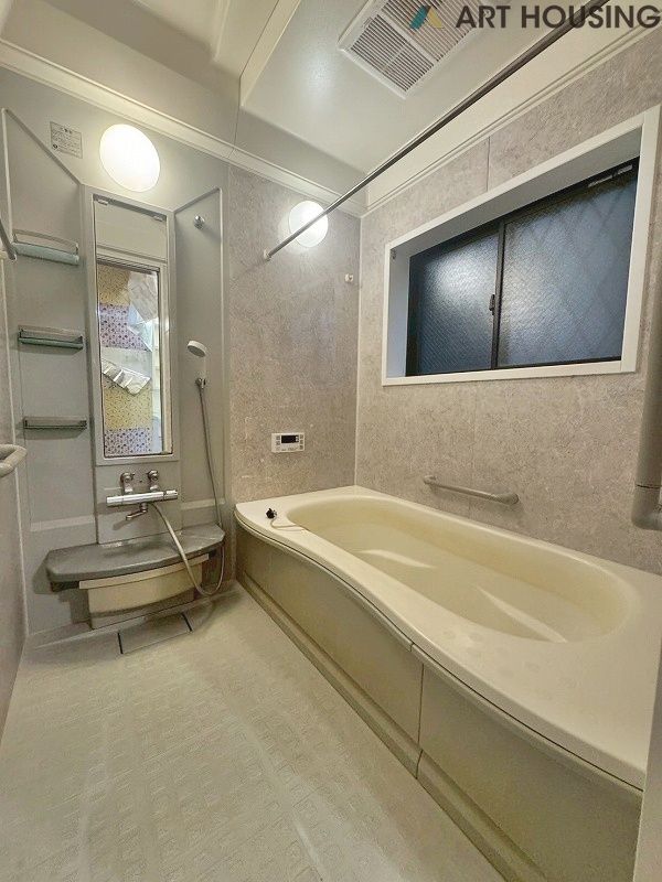 風呂 - ゆったり過ごせるお風呂です