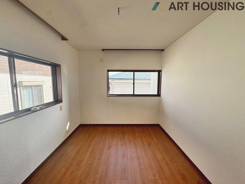 子供部屋 - 子供部屋としても使い勝手の良いお部屋です