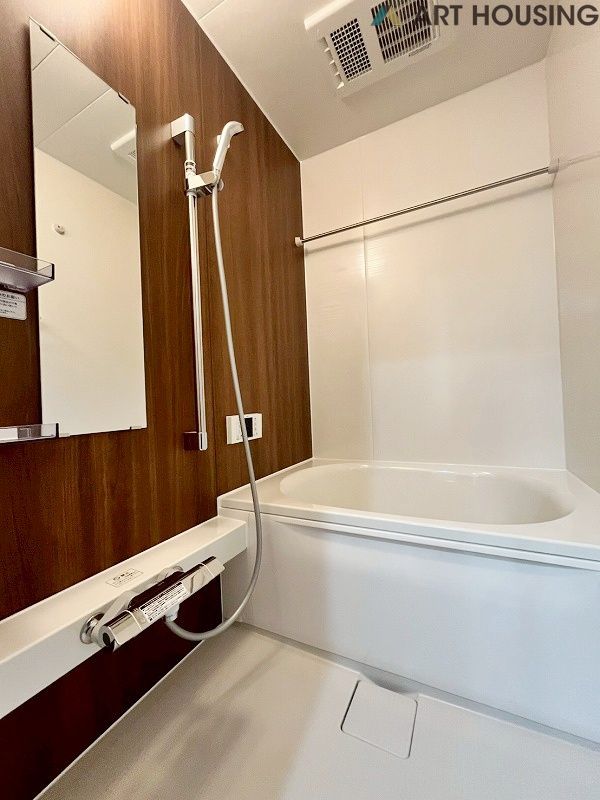 風呂 - 落ち着いた空間のお風呂です