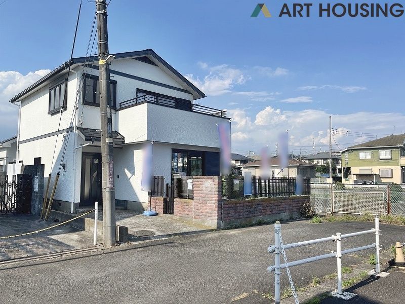前面道路含む現地写真です