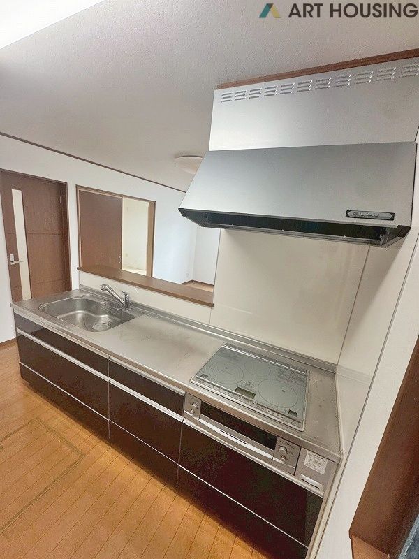 キッチン - お手入れ簡単・火を使わず安心のIHクッキングヒーター