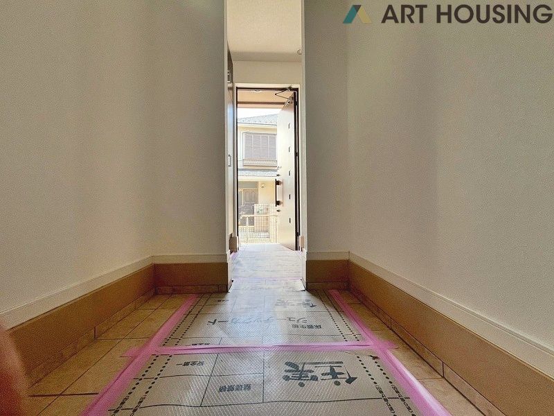 玄関 - 玄関収納です