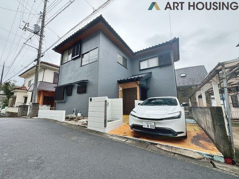 外観 - 駐車1台可能!