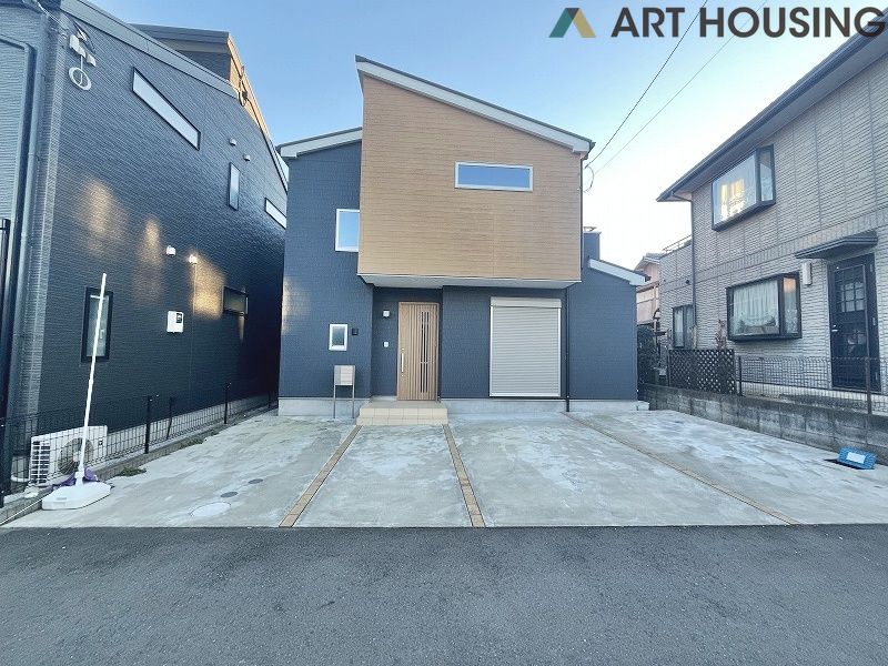 外観 - カースペース並列3台可!