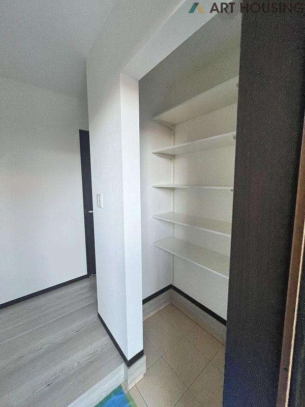 収納 - シューズクローク付きです☆