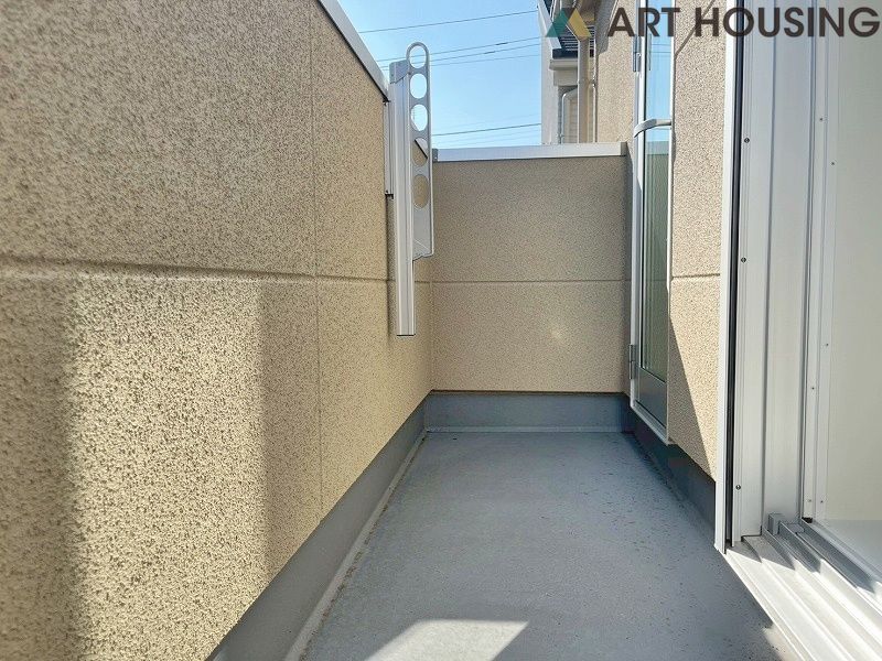 バルコニー - お洗濯にも便利なバルコニー付き