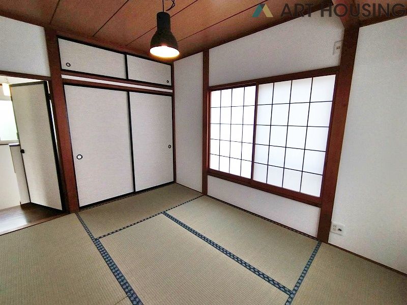 ゆったりとくつろげる和室です