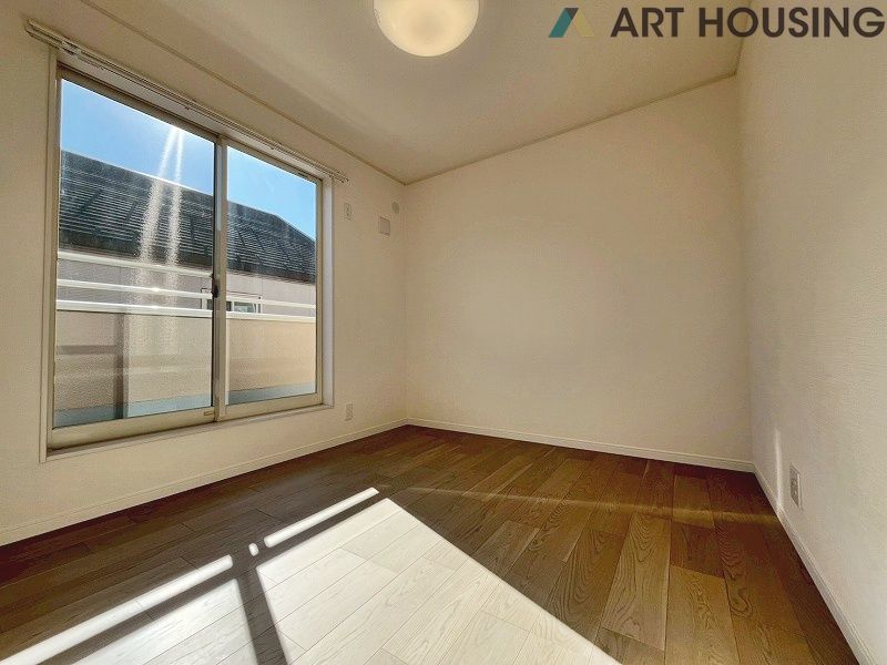 子供部屋 - お子さんのいるうちは子供部屋に使ってはいかがでしょうか