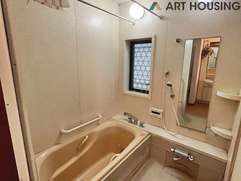 風呂 - ゆったり過ごせるお風呂です