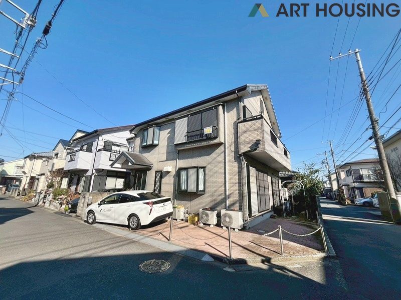 外観 - 南西角地につき開放感があります!