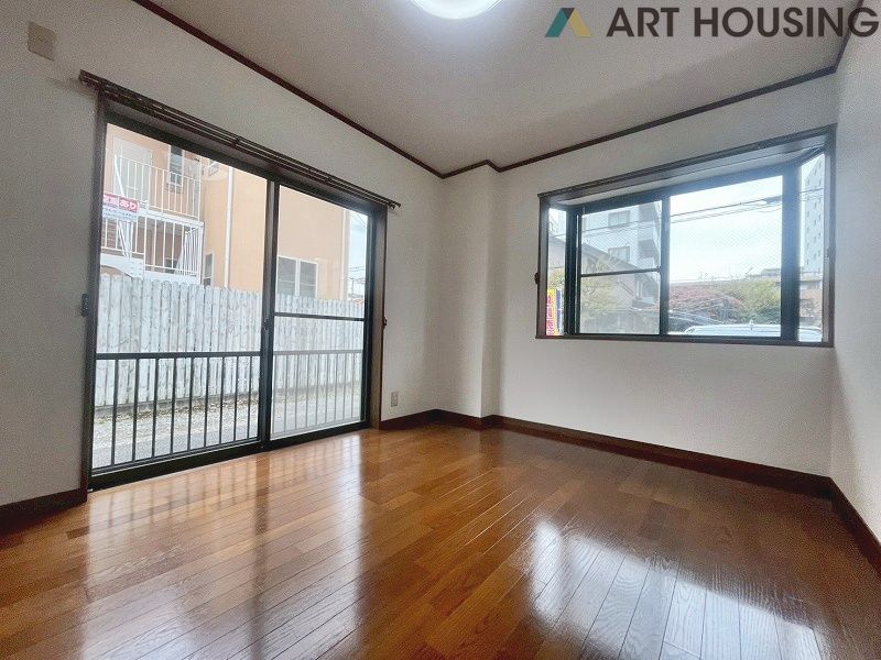 個人の部屋や寝室として使える洋室です