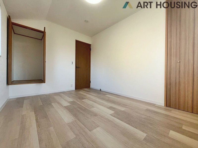 子供部屋 - 子供部屋としても使い勝手の良いお部屋です