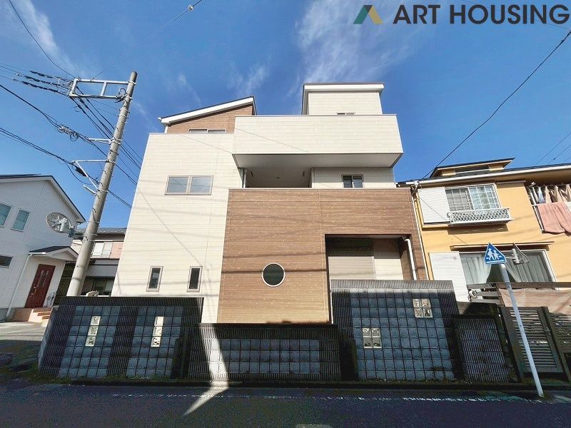 外観 - 二世帯住宅としてもおすすめです!