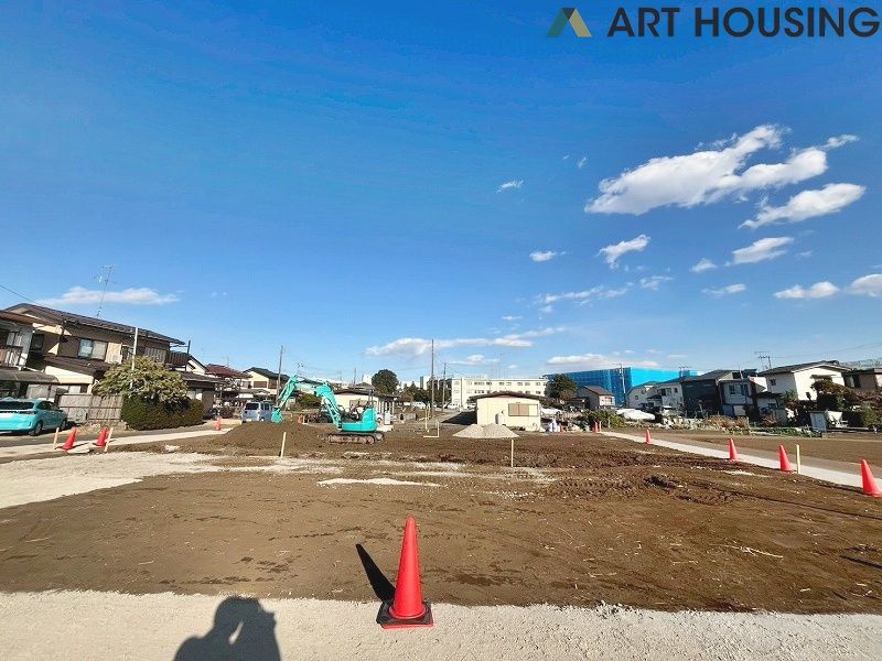 角地につき陽当たり通風良好！