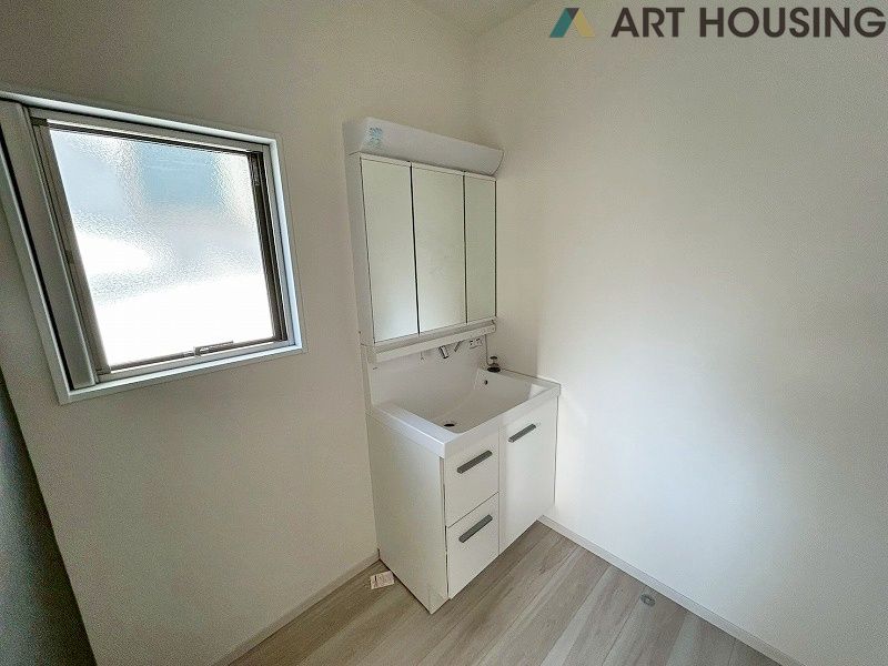 洗面 - ゆったりとスペースのある洗面所