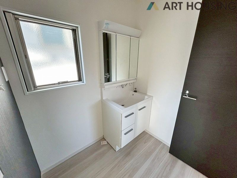 洗面 - 忙しい朝には欠かせない洗面所です