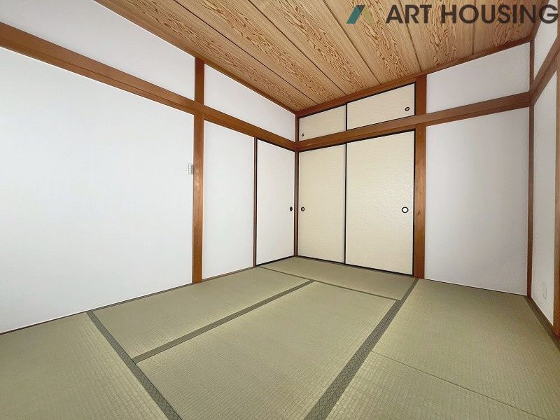 フローリングだけでなく、和室もあります