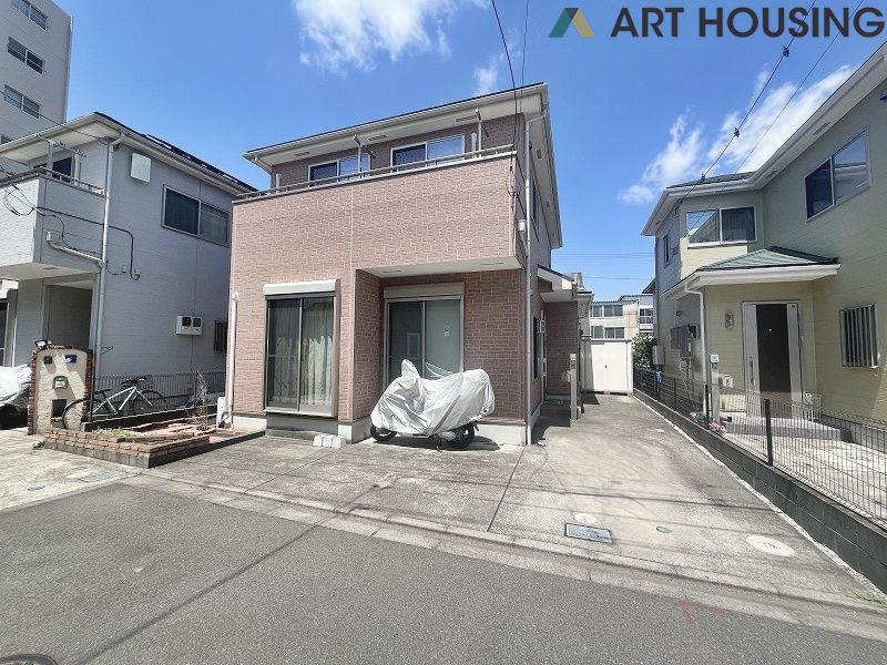 外観 - 南道路で陽当たり良好!