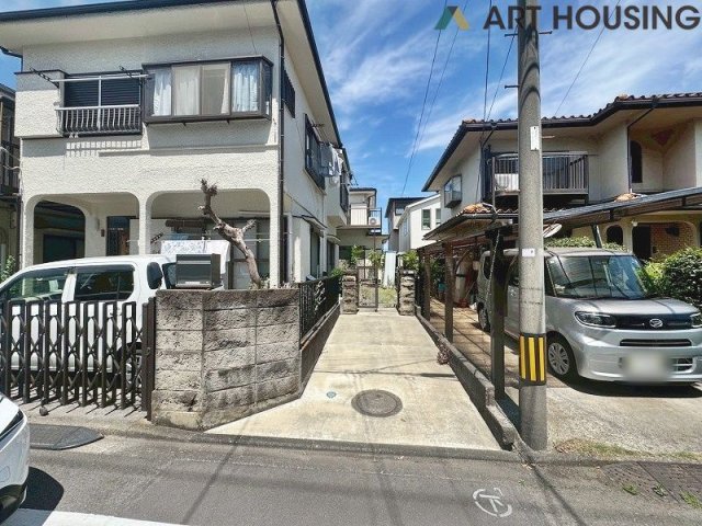 外観 - 車や通行人が家のすぐ前を通ることがなく、静かに暮らせます☆