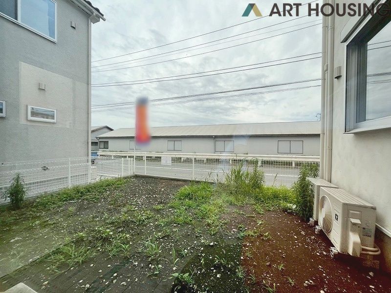 お庭付きです