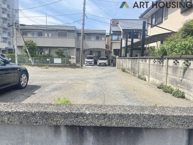 外観 - 南側から撮影