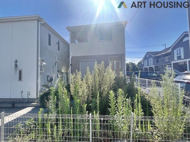 外観 - 全居室南向き、収納付