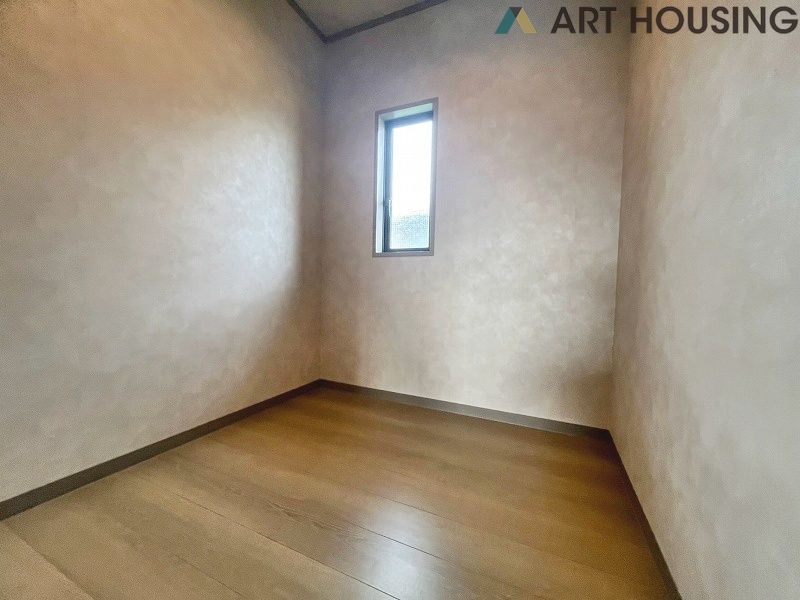 収納 - 2階の各部屋に納戸が付いています