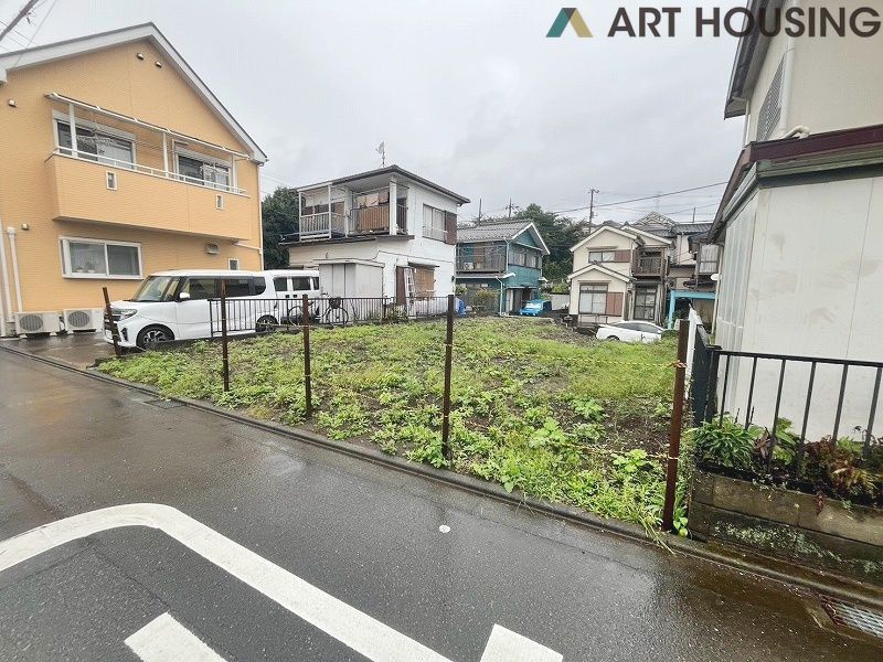 外観 - 南西道路から撮影