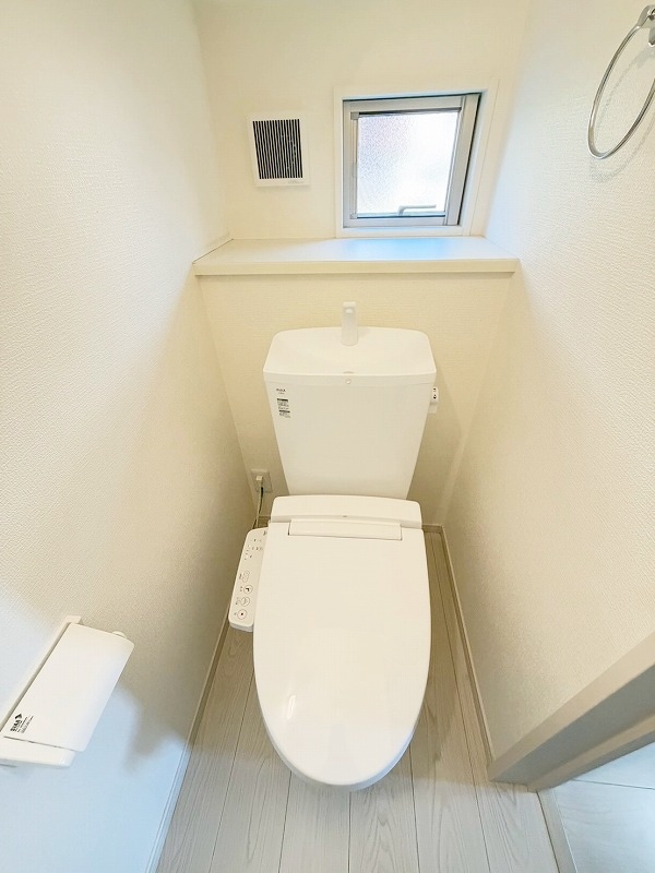 トイレ - 清潔感のあるトイレです