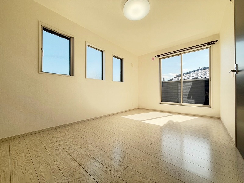 子供部屋 - 子供部屋としても使い勝手の良いお部屋です