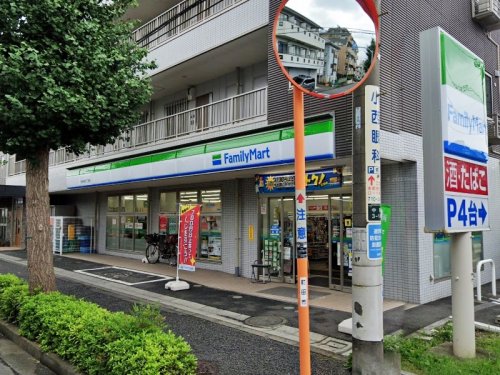 周辺 - 【コンビニエンスストア】ファミリーマート 町田中町三丁目店まで707m